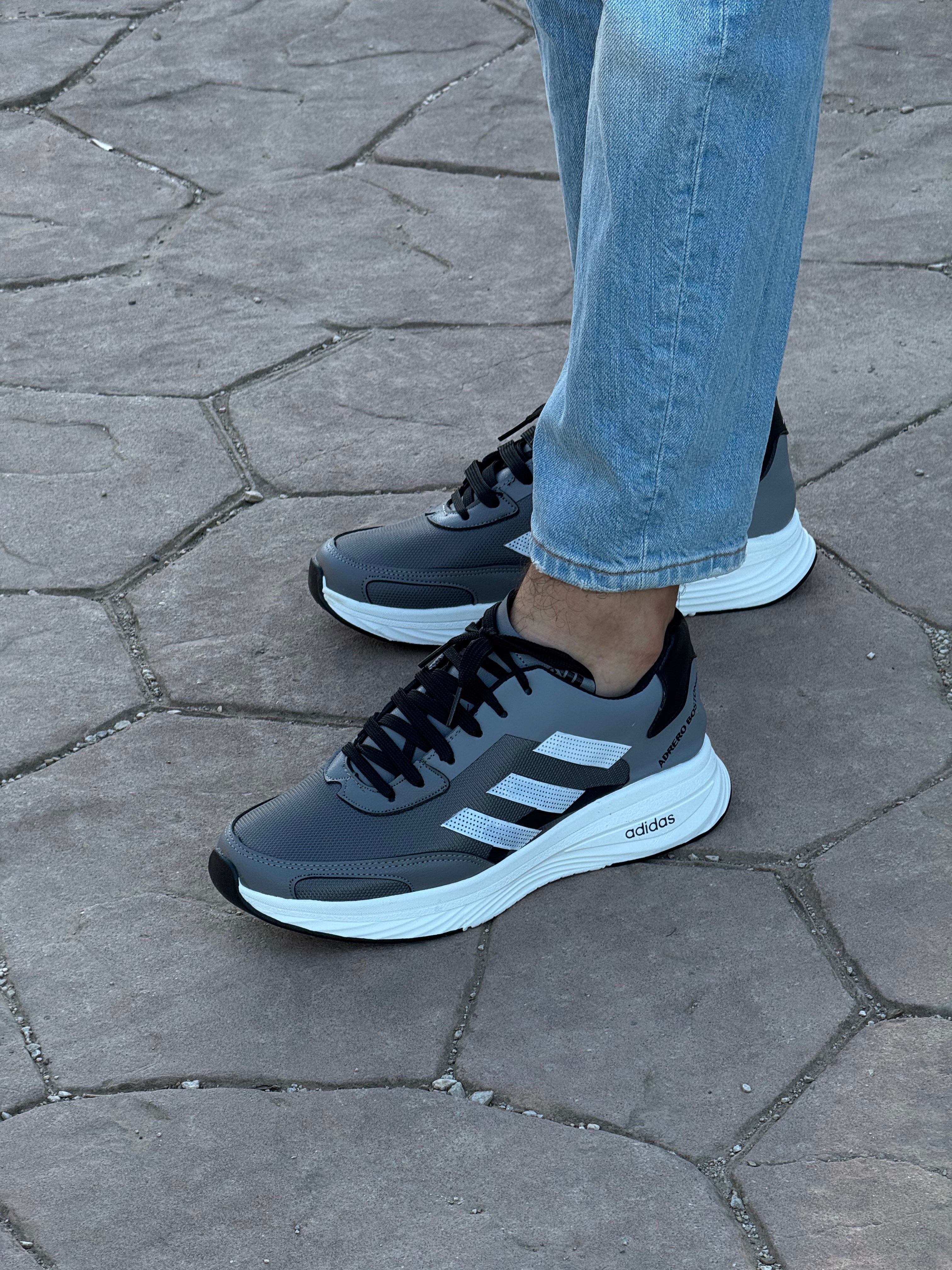 ADIDAS ZOOM
